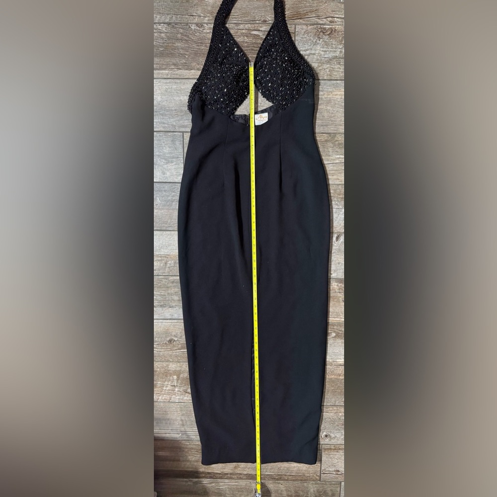 Elegant Black Evening Dress - Picture 11 of 13